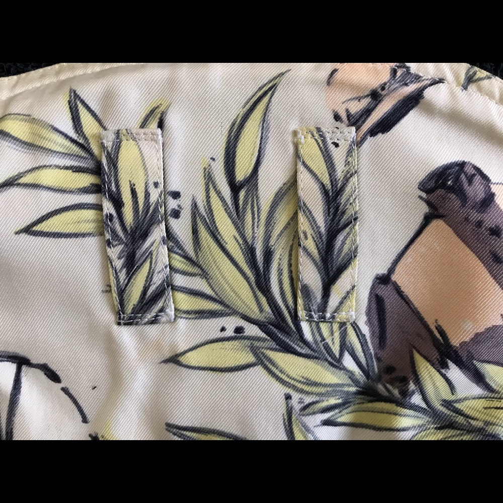 Vintage Hermès Chantilly “Bum Bag” Silk Pouch - Picture 3 of 10